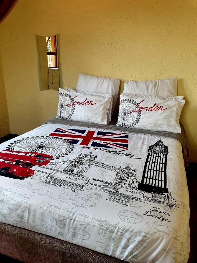 Merry Monte Casino Lodge House In Fourways Sandton Εξωτερικό φωτογραφία